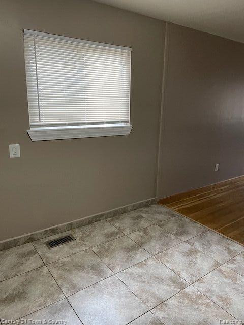 8220 LOZIER Avenue, Warren, MI 48089 — Photo 19