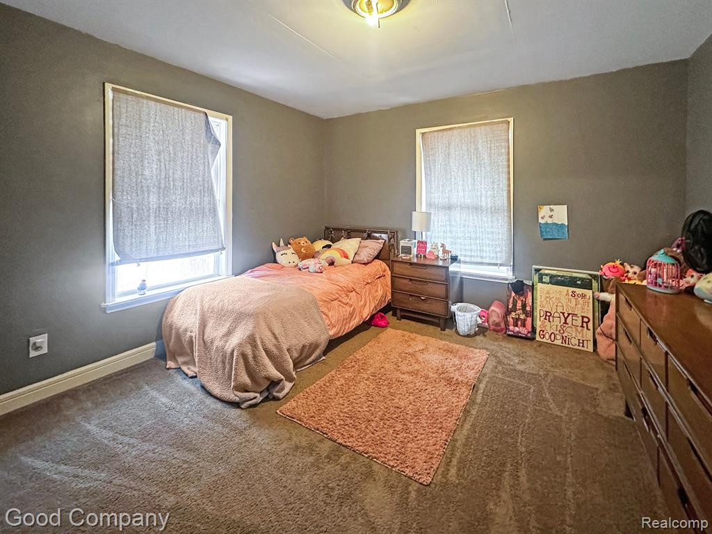 642 N PERRY Street, Pontiac, MI 48342 — Photo 13
