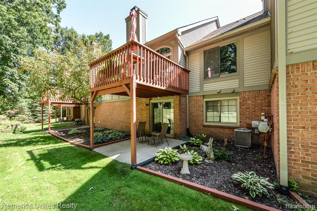 972 ROSEWOOD Court, 72, Brighton, MI 48116 — Photo 5