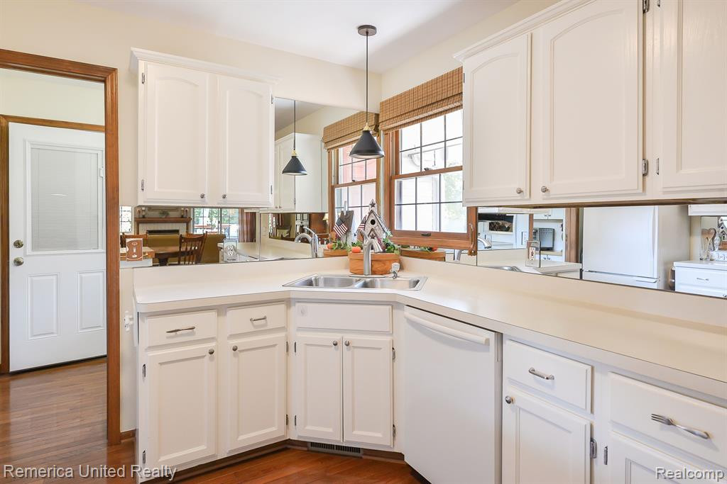 972 ROSEWOOD Court, 72, Brighton, MI 48116 — Photo 26