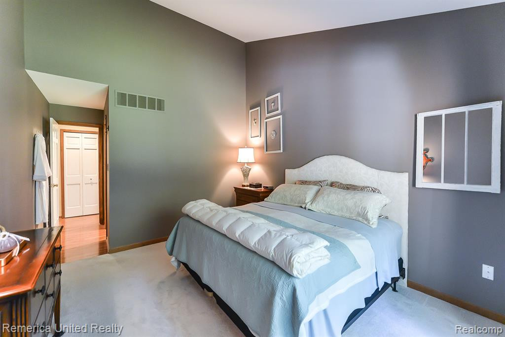 972 ROSEWOOD Court, 72, Brighton, MI 48116 — Photo 36