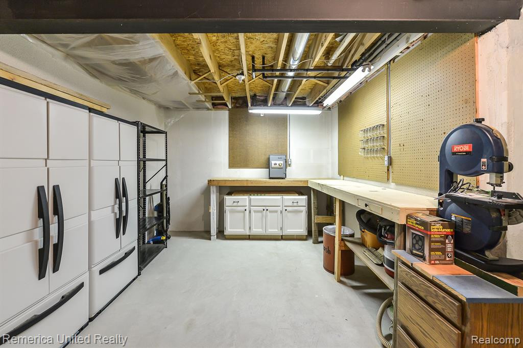 972 ROSEWOOD Court, 72, Brighton, MI 48116 — Photo 55