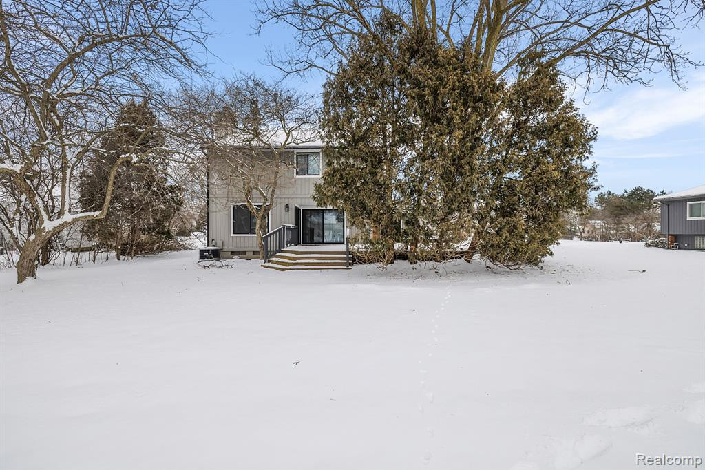 5135 BANTRY Drive, West Bloomfield, MI — Photo 3