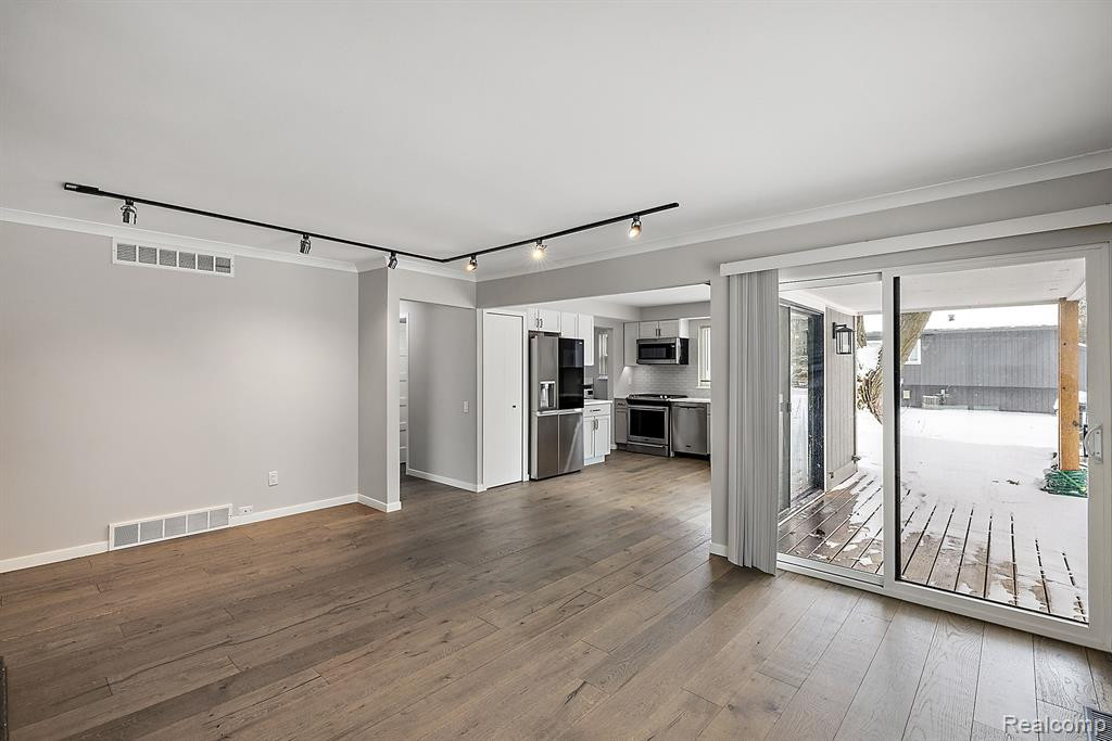 5135 BANTRY Drive, West Bloomfield, MI — Photo 15