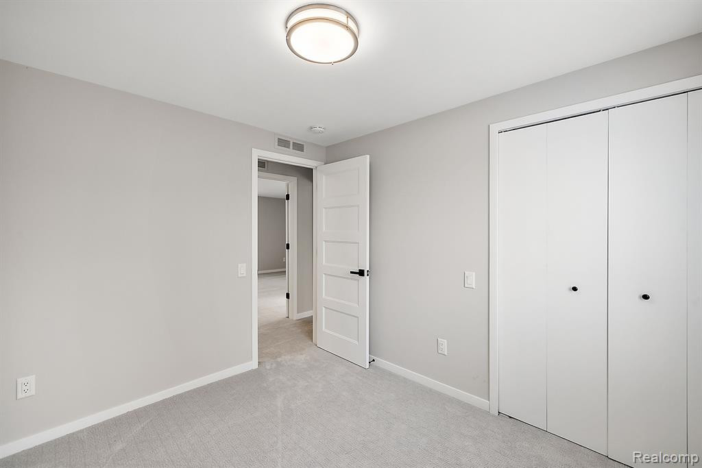 5135 BANTRY Drive, West Bloomfield, MI — Photo 22
