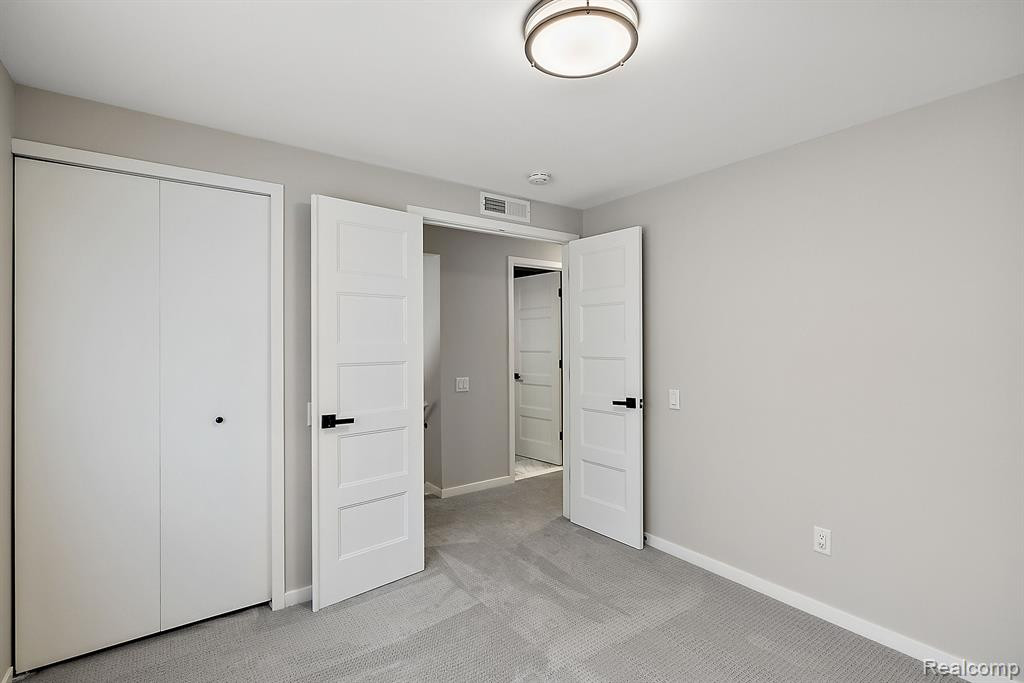 5135 BANTRY Drive, West Bloomfield, MI — Photo 24