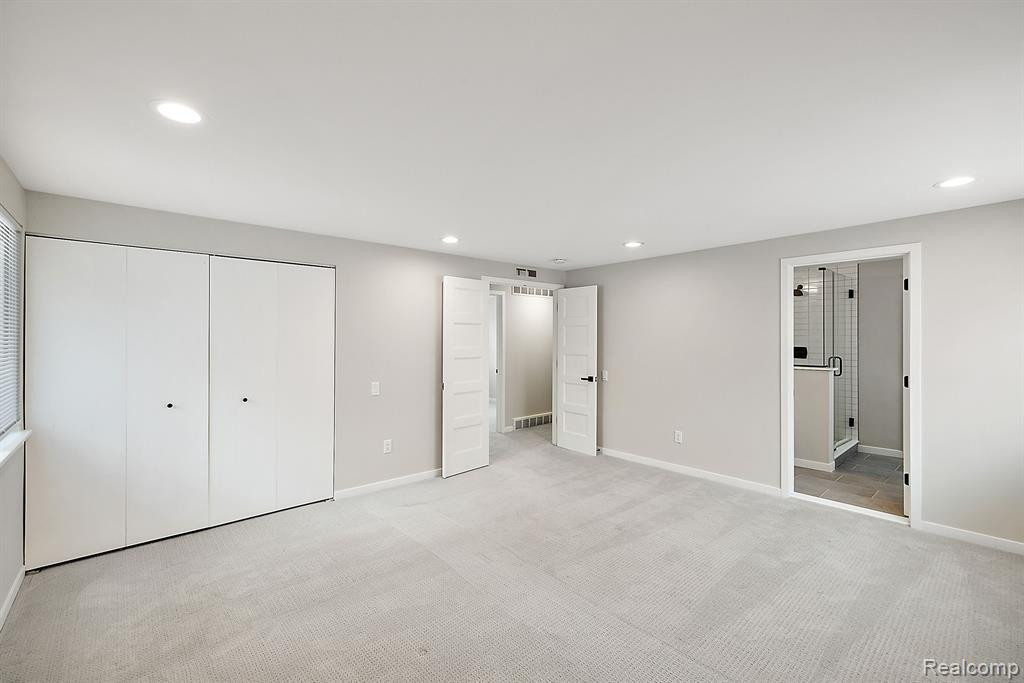 5135 BANTRY Drive, West Bloomfield, MI — Photo 25