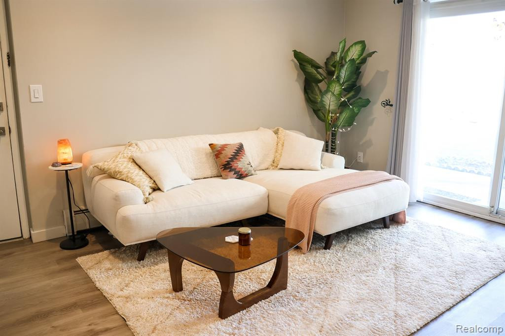 4905 N Crooks Road, B1, Royal Oak, MI 48073 — Photo 3