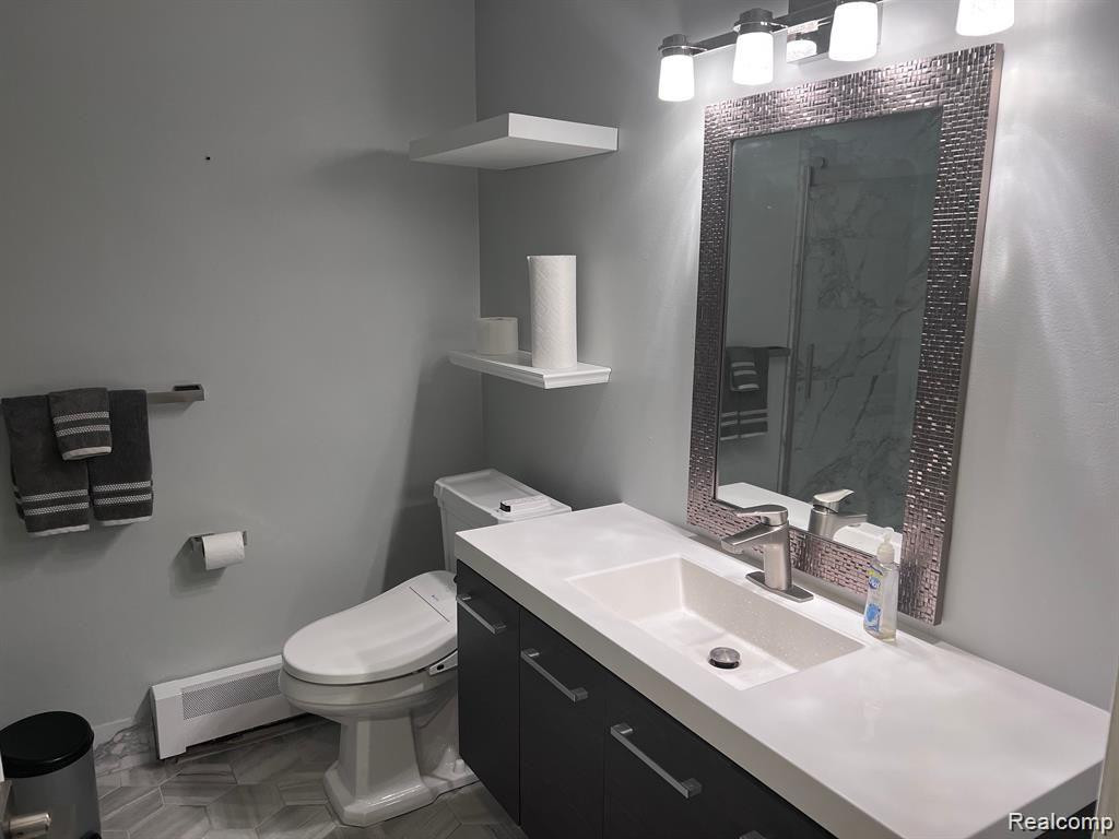 4905 N Crooks Road, B1, Royal Oak, MI 48073 — Photo 14