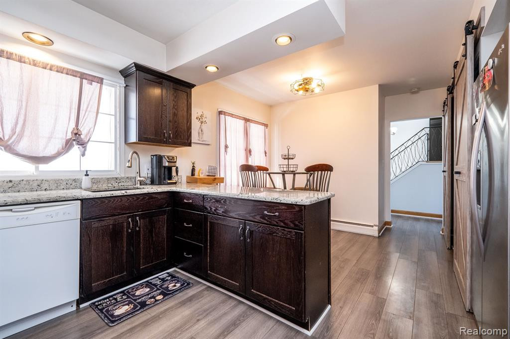 7355 HEATHER HEATH, West Bloomfield, MI — Photo 20