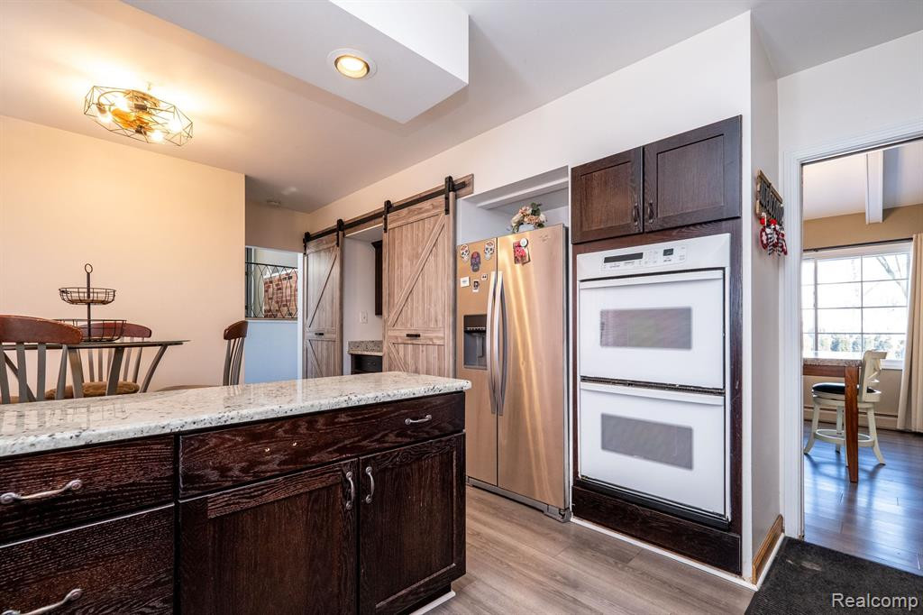 7355 HEATHER HEATH, West Bloomfield, MI — Photo 21