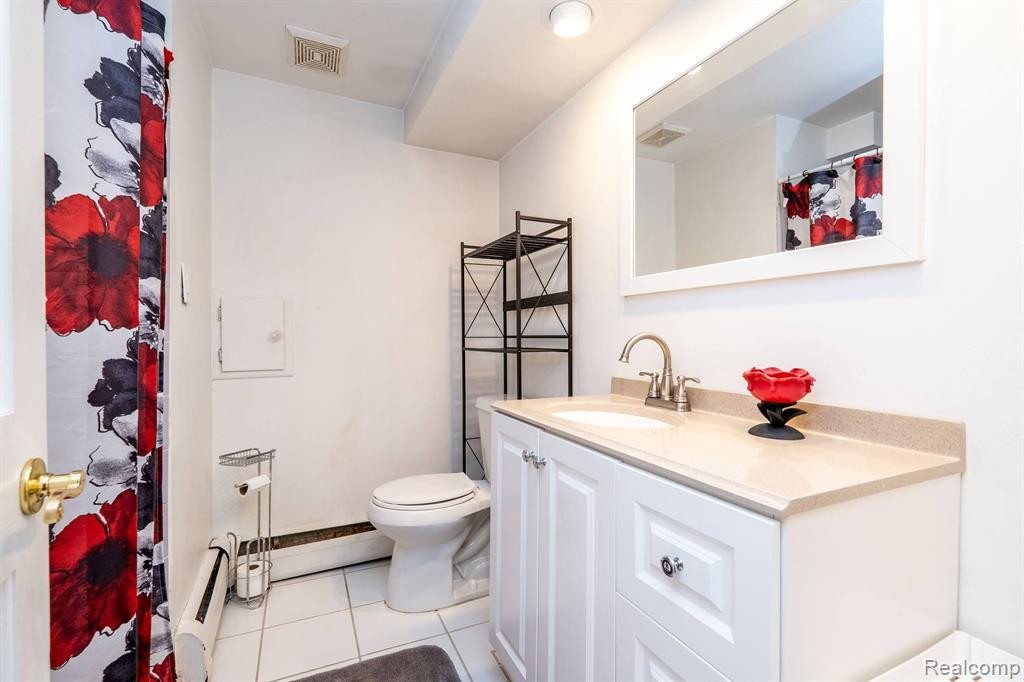 7355 HEATHER HEATH, West Bloomfield, MI — Photo 42