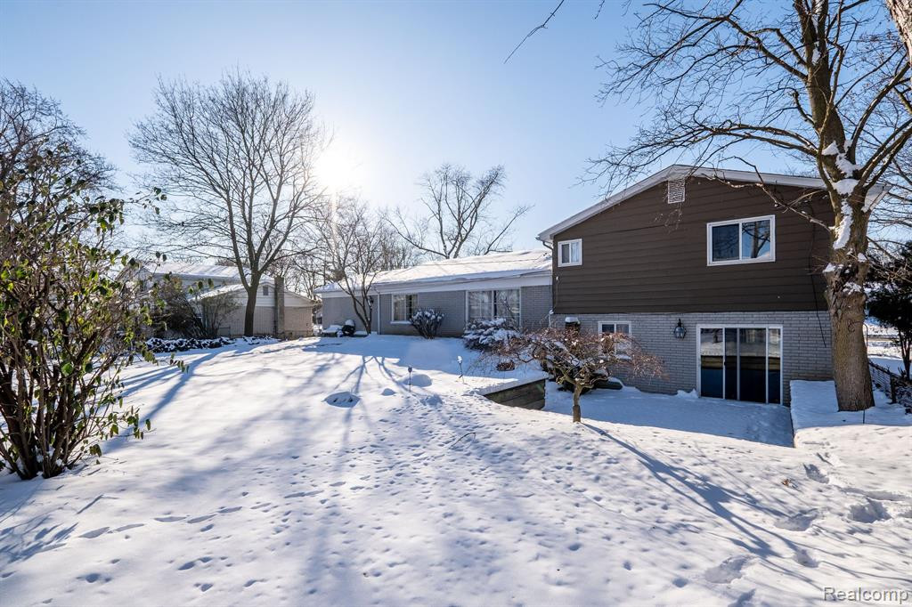 7355 HEATHER HEATH, West Bloomfield, MI — Photo 45
