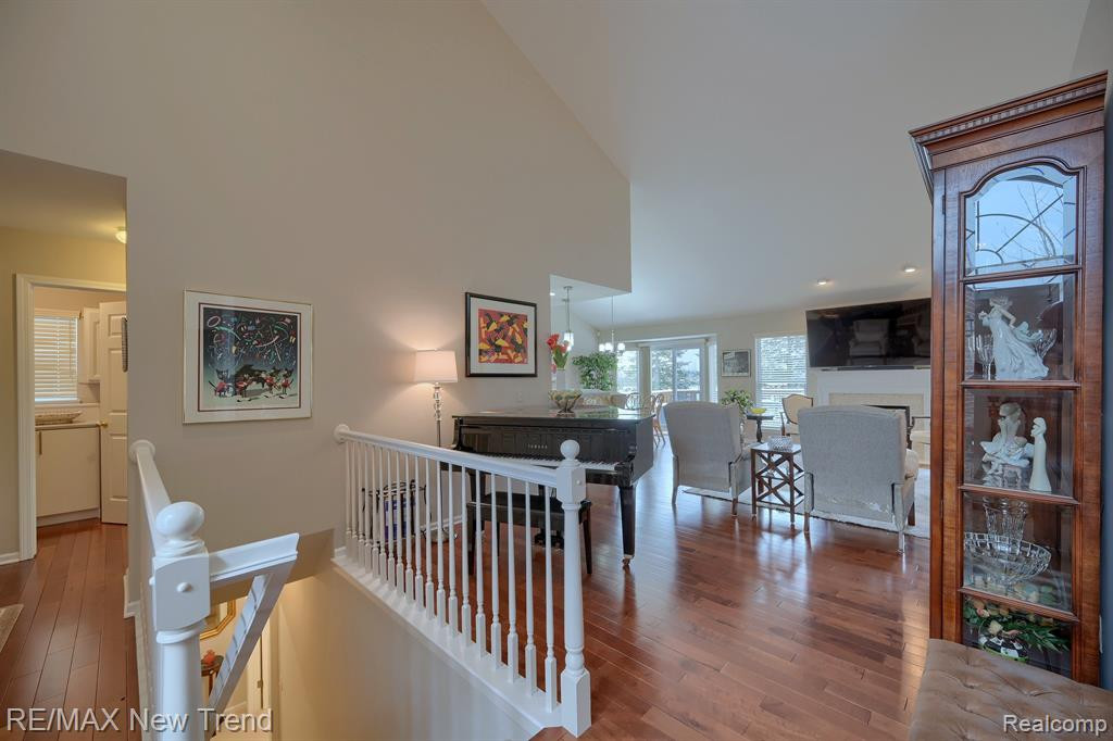 40747 LENOX PARK Drive, Novi, MI 48377 — Photo 4