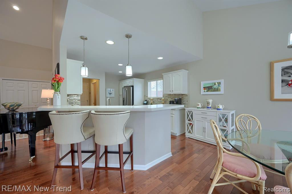 40747 LENOX PARK Drive, Novi, MI 48377 — Photo 9