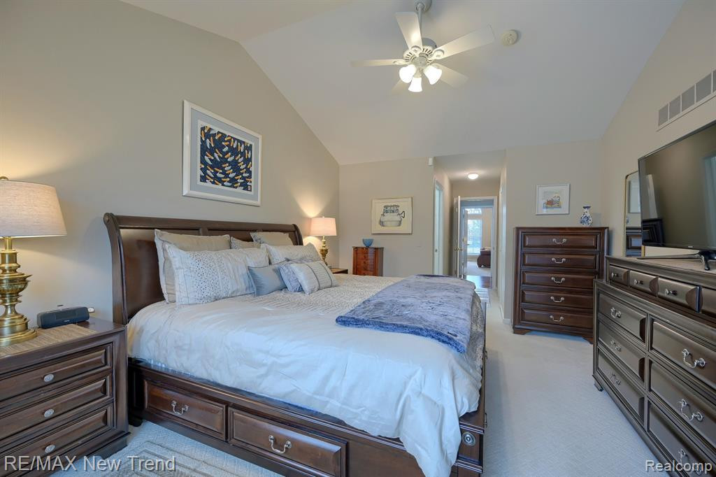 40747 LENOX PARK Drive, Novi, MI 48377 — Photo 18