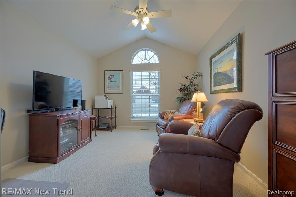 40747 LENOX PARK Drive, Novi, MI 48377 — Photo 20