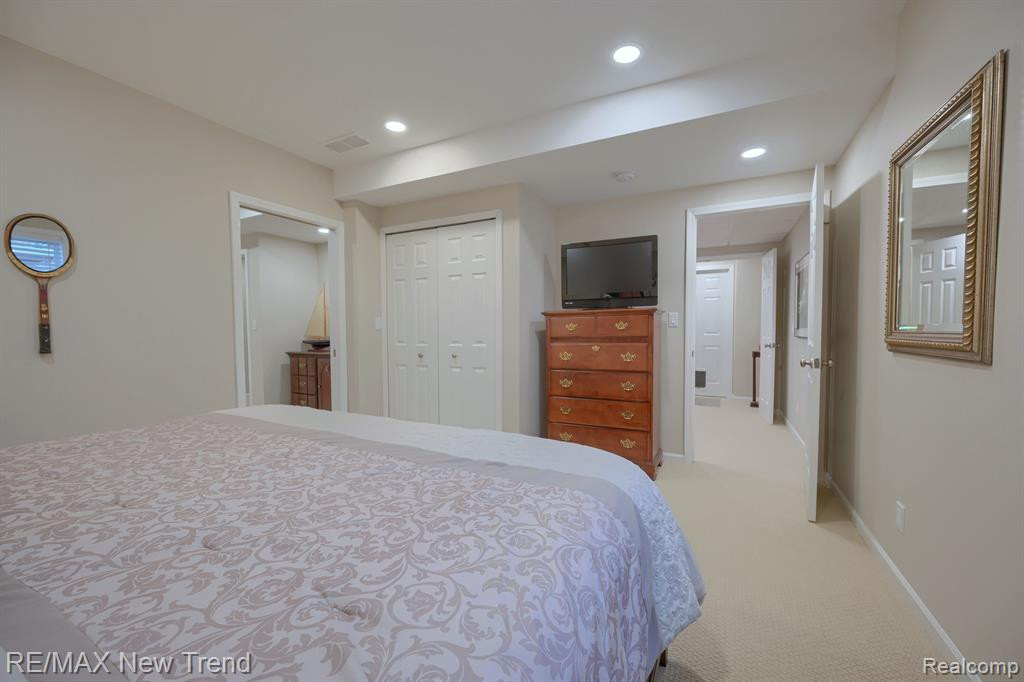 40747 LENOX PARK Drive, Novi, MI 48377 — Photo 26