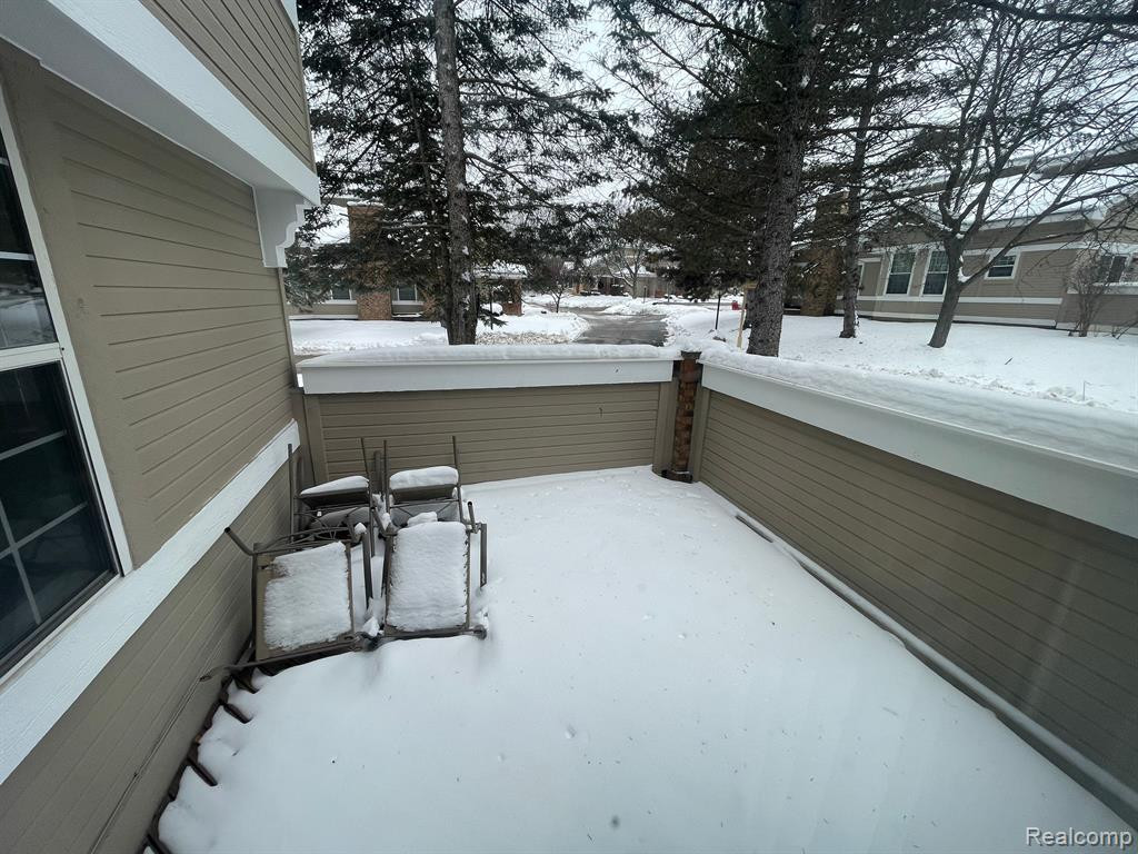 6600 BELLOWS, West Bloomfield, MI — Photo 3