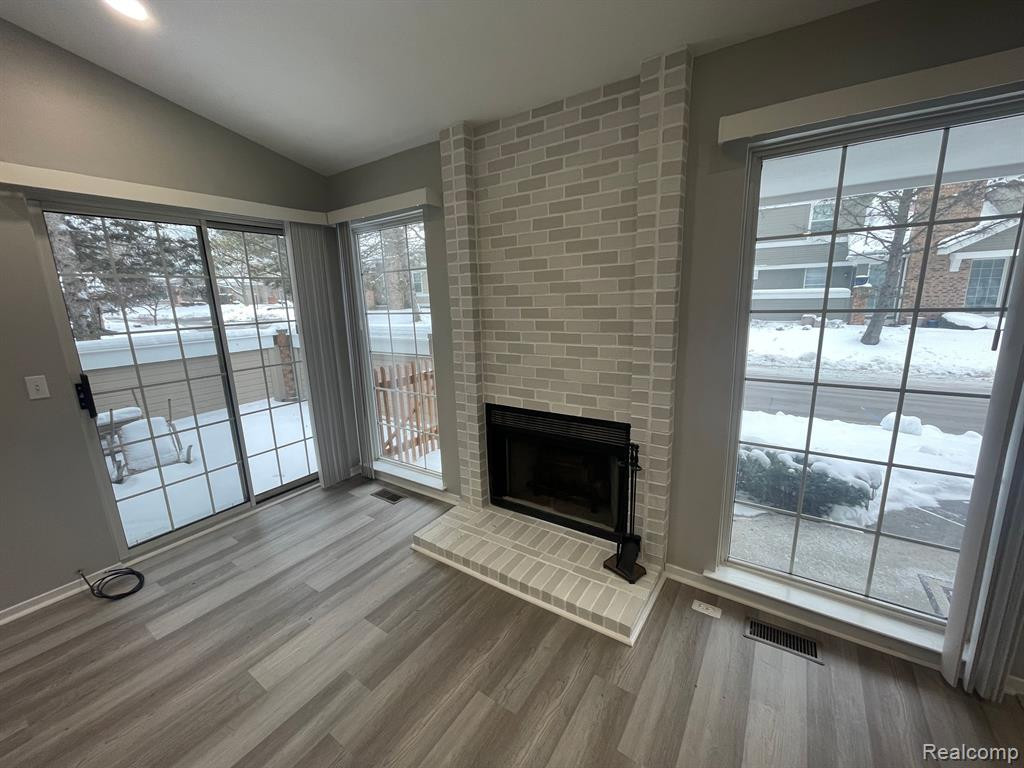 6600 BELLOWS, West Bloomfield, MI — Photo 6