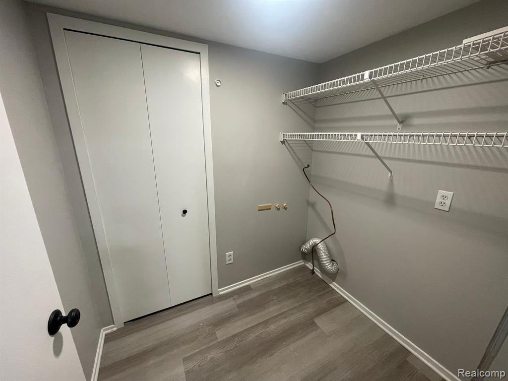 6600 BELLOWS, West Bloomfield, MI — Photo 18