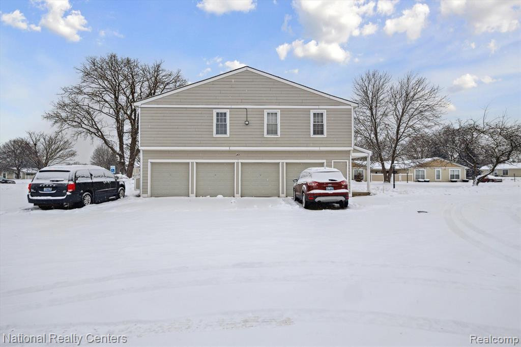 39867 Village Wood Lane, Novi, MI — Photo 7