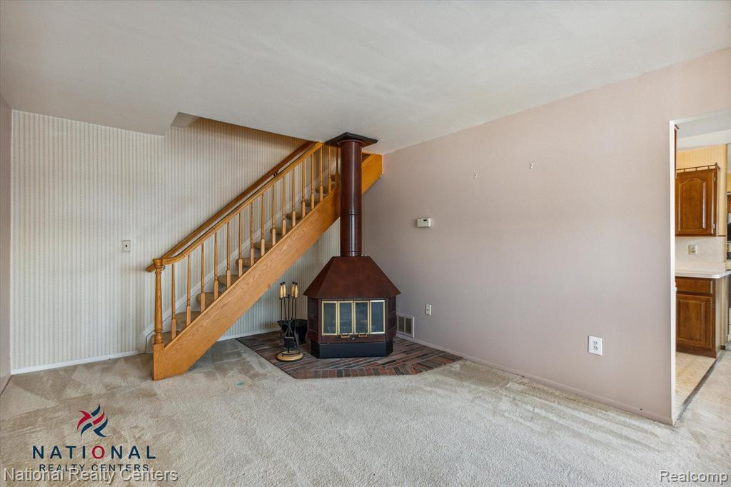 39867 Village Wood Lane, Novi, MI — Photo 13