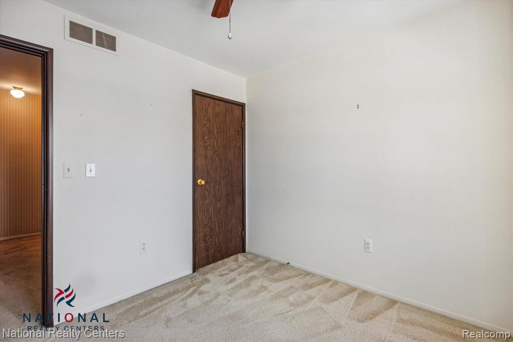 39867 Village Wood Lane, Novi, MI — Photo 24