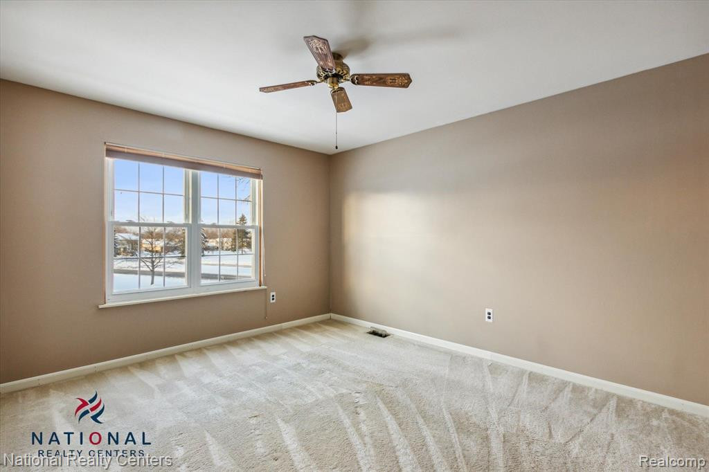 39867 Village Wood Lane, Novi, MI — Photo 29