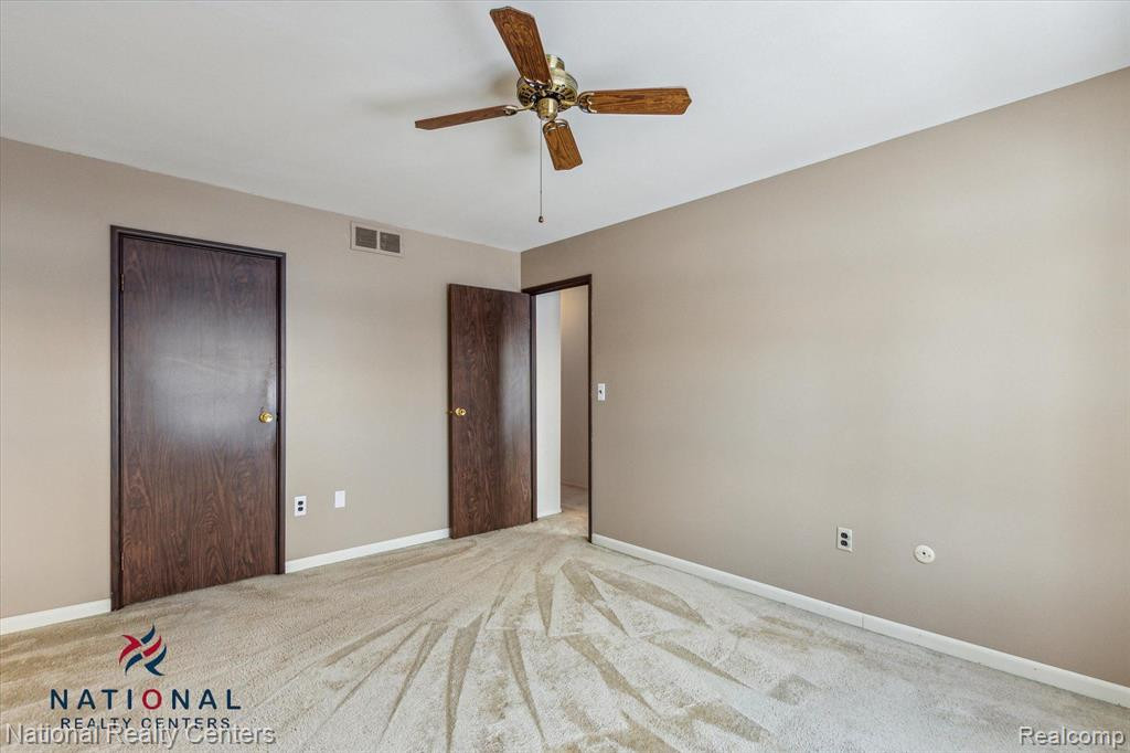 39867 Village Wood Lane, Novi, MI — Photo 31