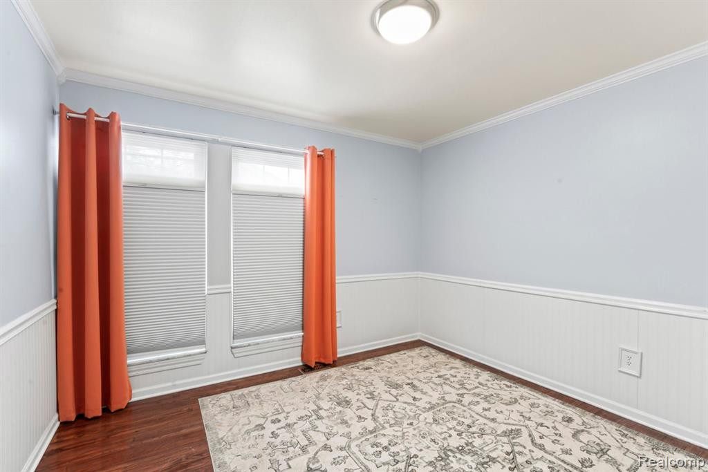 2746 ROUNDTREE Drive, Troy, MI 48083 — Photo 19