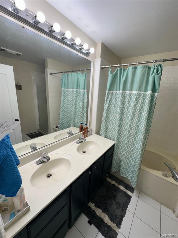 1169 FAIRWAYS Boulevard, Troy, MI 48085 — Photo 18