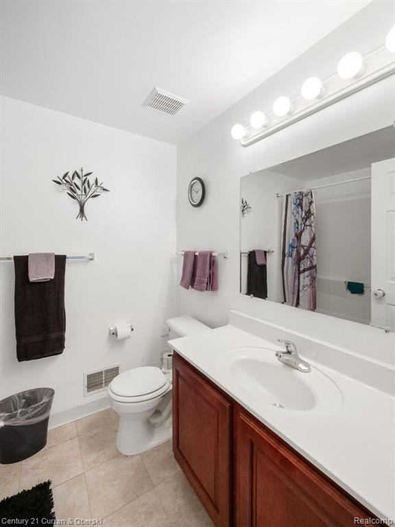 16255 TERRACE VILLAGE Drive, Taylor, MI 48180 — Photo 15