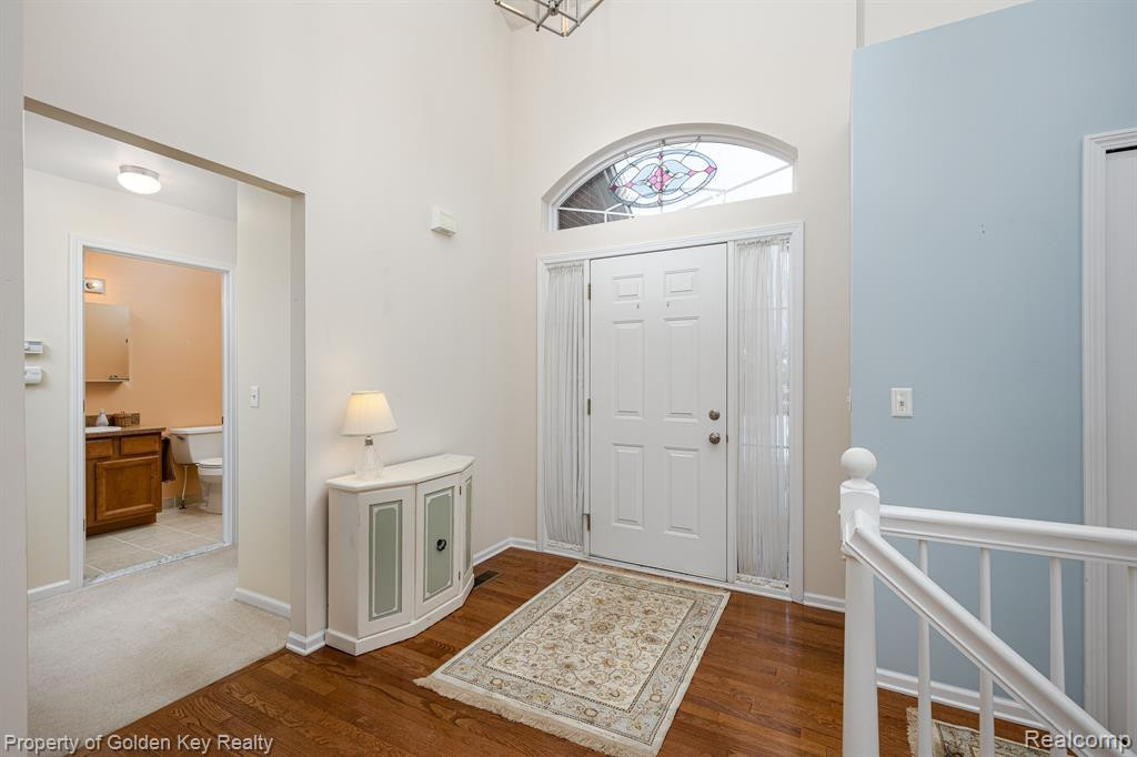 1104 ANDOVER Circle, Walled Lake, MI 48390 — Photo 10