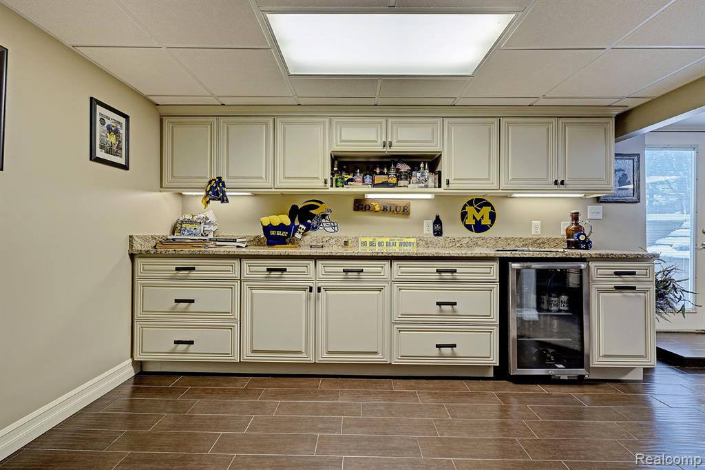 555 E RIDGE Drive, Ortonville, MI 48462 — Photo 41