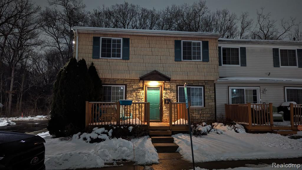 16401 TERRACE VILLAGE Drive, Taylor, MI 48180 — Photo 2