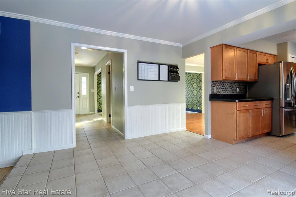 42422 STEEPLEVIEW Street, Northville, MI 48168 — Photo 13