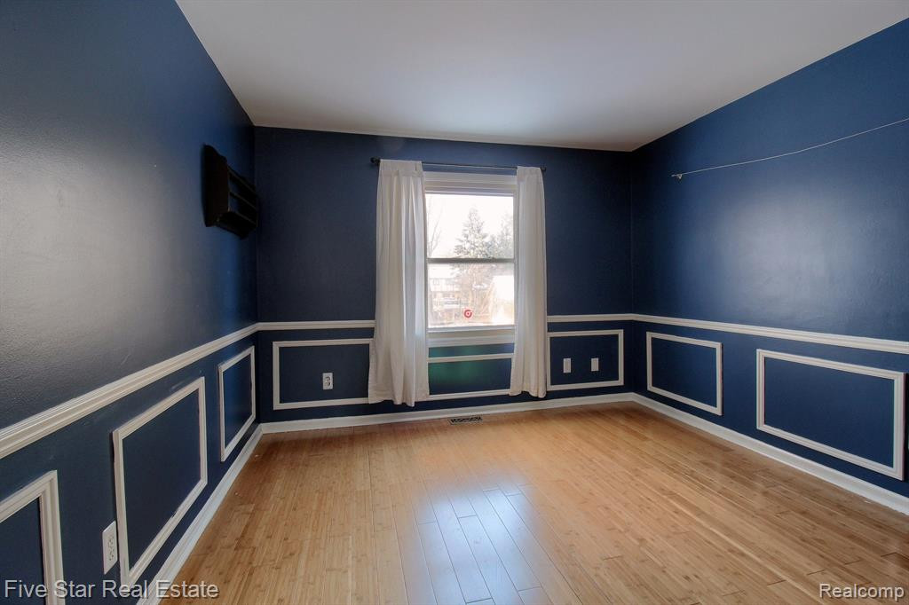 42422 STEEPLEVIEW Street, Northville, MI 48168 — Photo 27