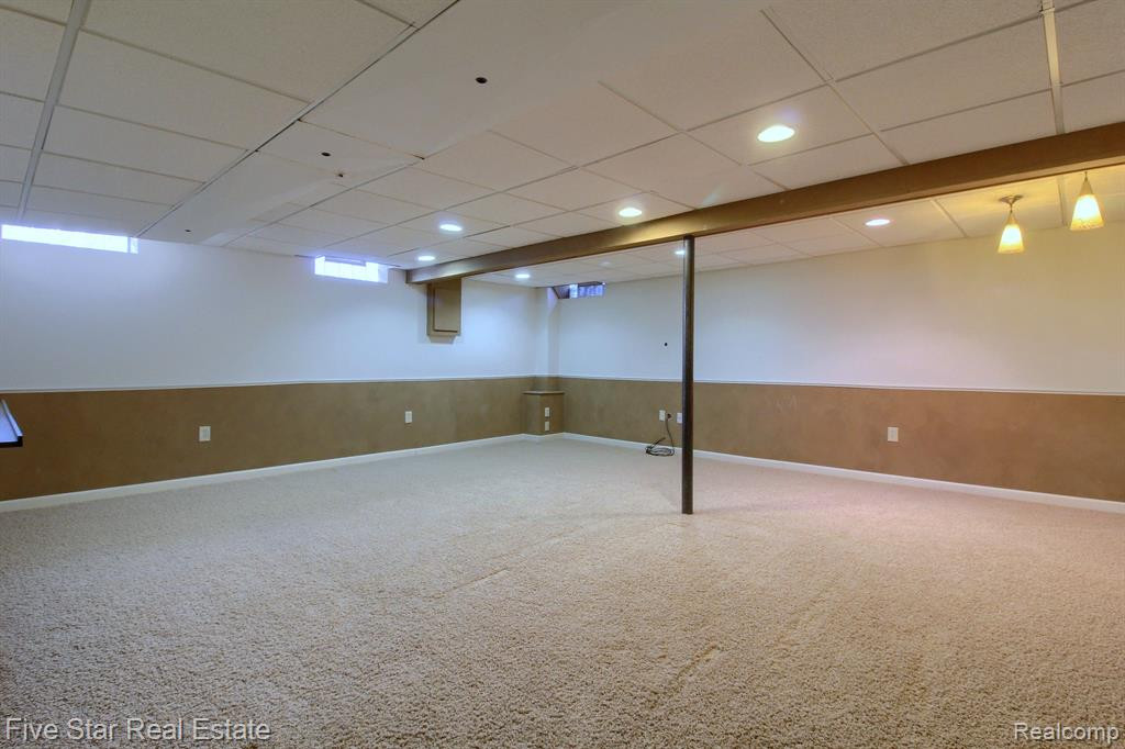42422 STEEPLEVIEW Street, Northville, MI 48168 — Photo 29