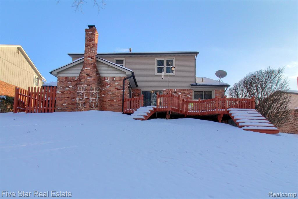 42422 STEEPLEVIEW Street, Northville, MI 48168 — Photo 32