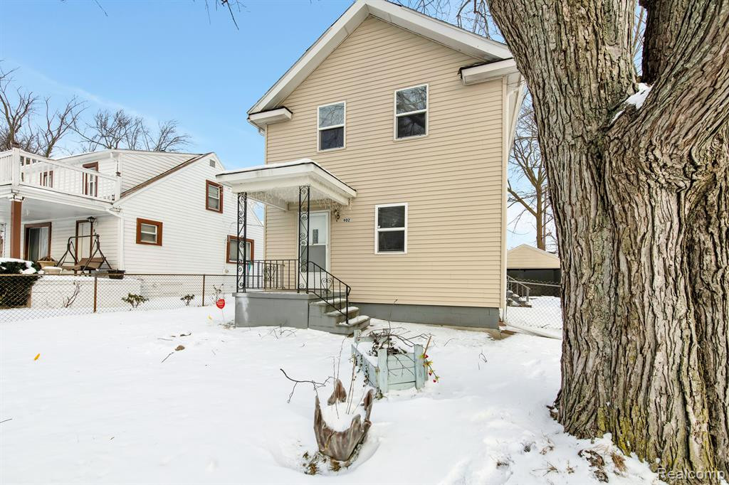 902 MELROSE Street, Pontiac, MI 48340 — Photo 3