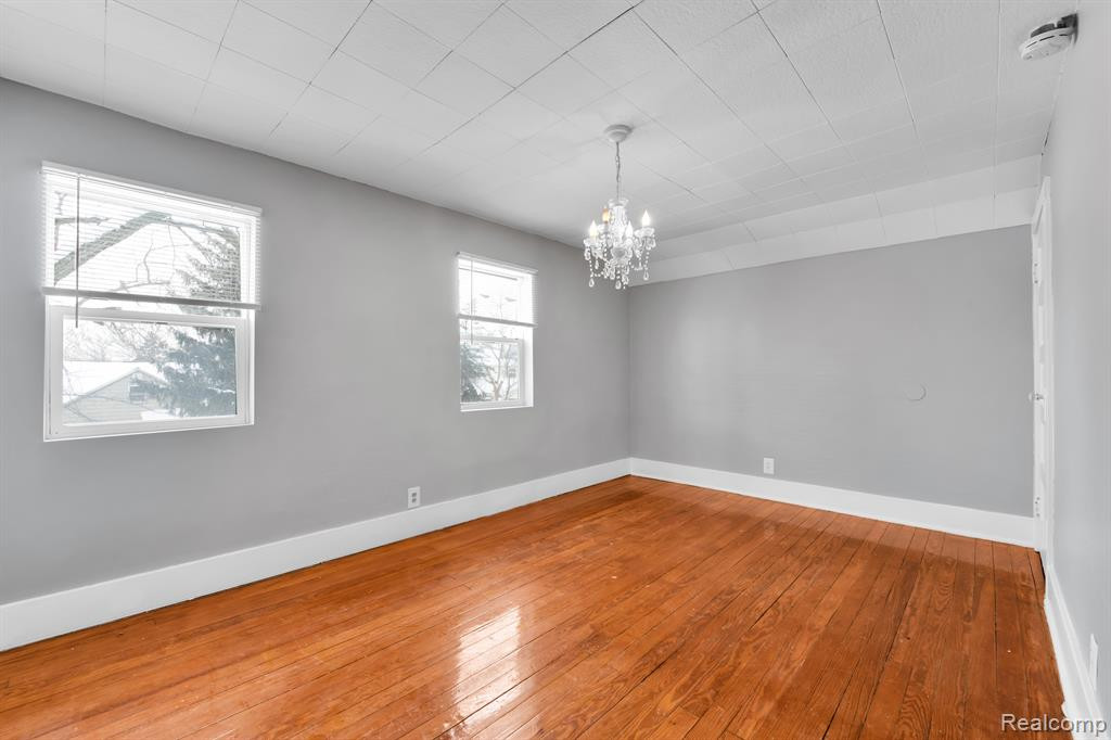 902 MELROSE Street, Pontiac, MI 48340 — Photo 15