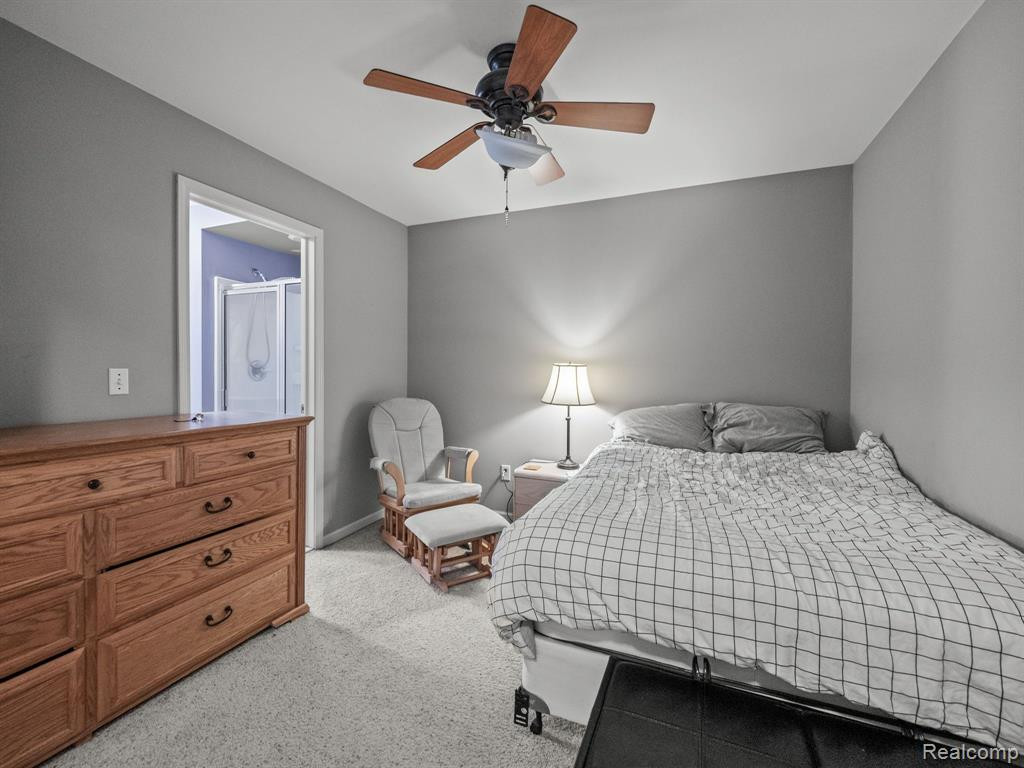 8102 HERON HILLS Drive, Walled Lake, MI 48390 — Photo 14
