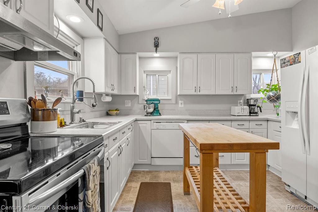 708 VIRGINIA, Ypsilanti, MI 48198 — Photo 16