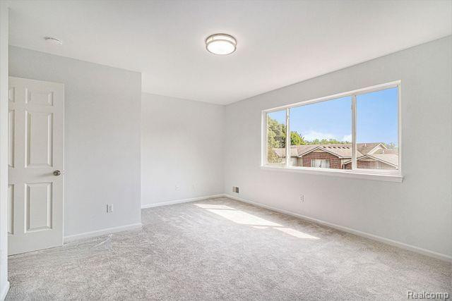42440 CORLINA Drive, Northville, MI 48167 — Photo 15