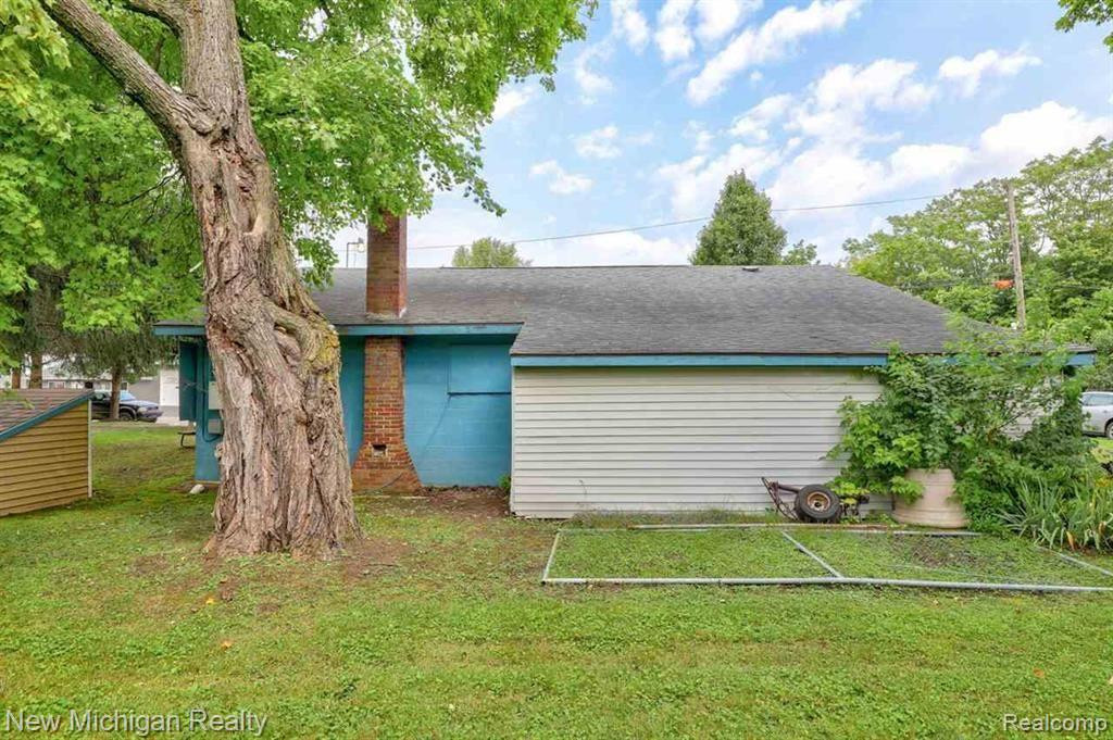 5757 GENESEE Avenue, Otter Lake, MI 48464 — Photo 6