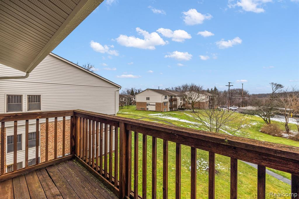 30056 W 12 MILE Road, 81, Farmington Hills, MI 48334 — Photo 22