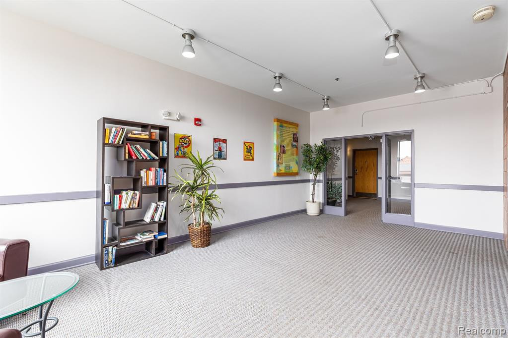 101 S UNION Street, 317, Plymouth, MI 48170 — Photo 4