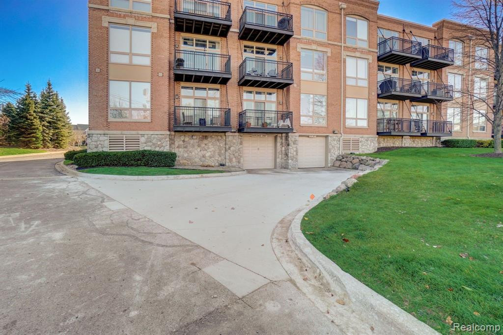 101 S UNION Street, 317, Plymouth, MI 48170 — Photo 28