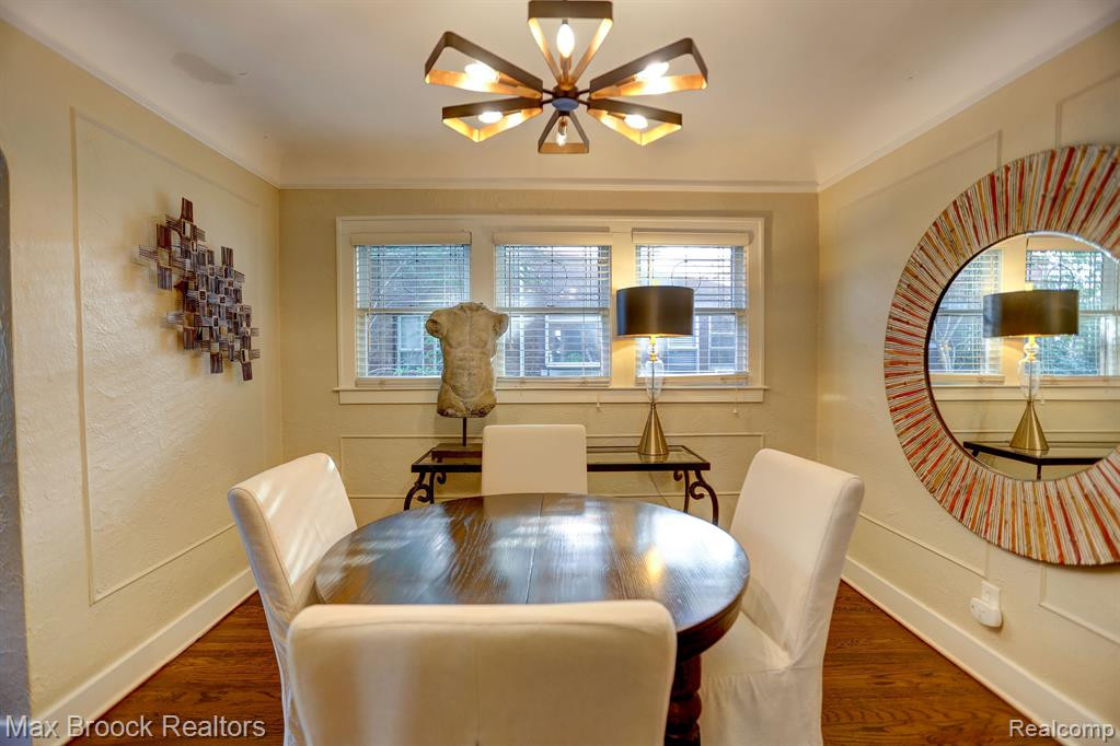 573 W BRECKENRIDGE Street, Ferndale, MI 48220 — Photo 9